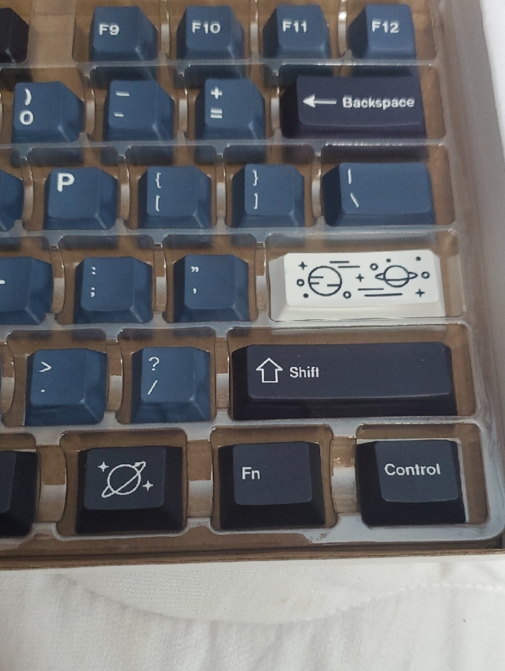 Color Keycap Set - Multicolor - Keycaps Are Blue - Picture 7 of 10